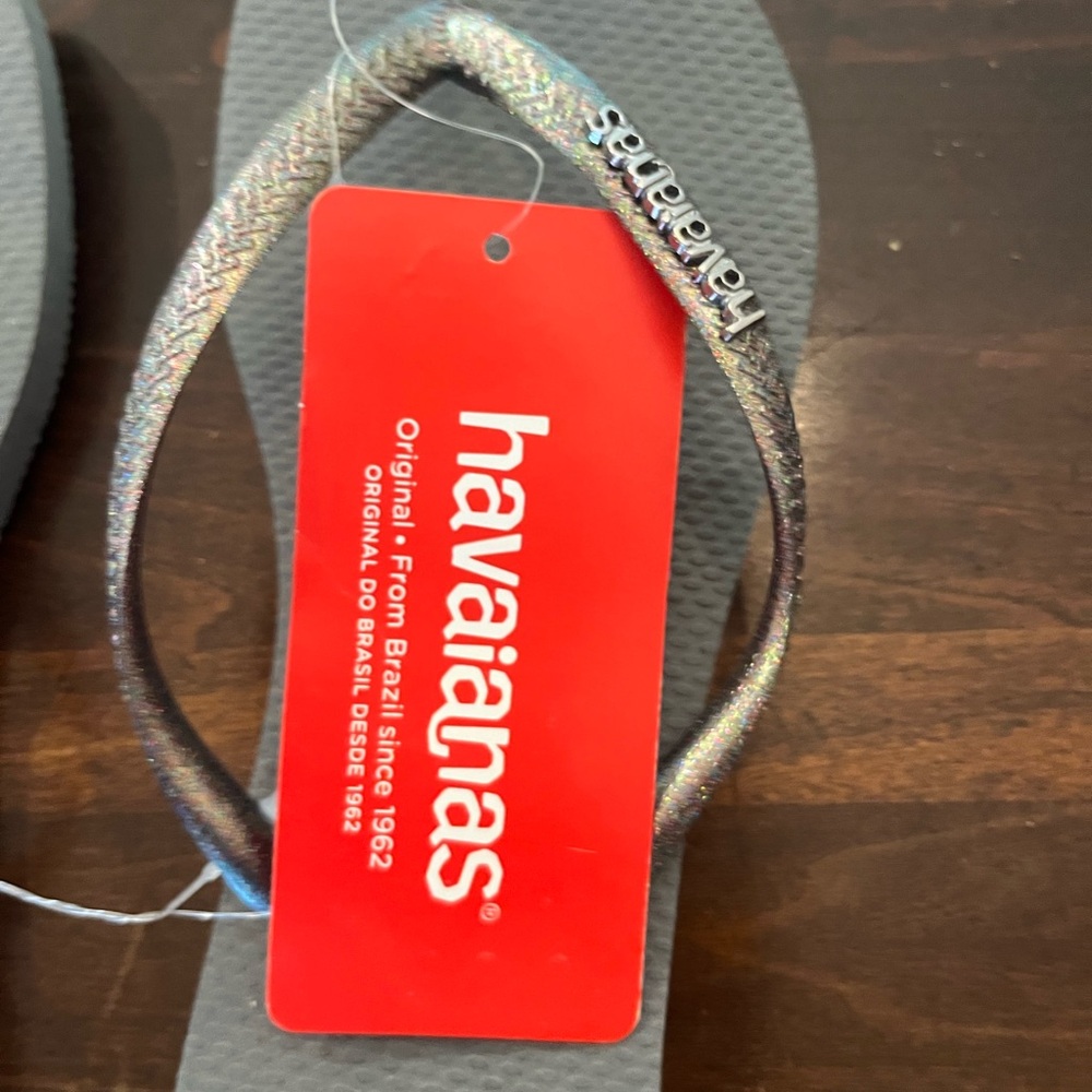 Havaianas Gray Flip Flops